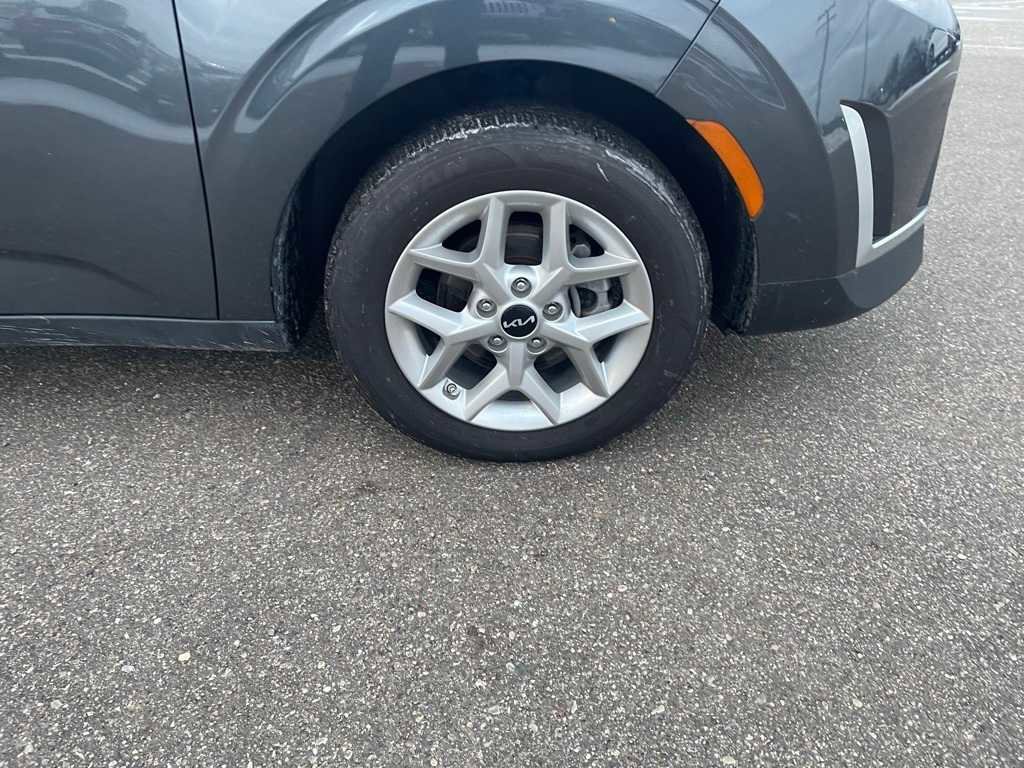 Used 2023 Kia Soul LX w/ Option Group 015 image 33