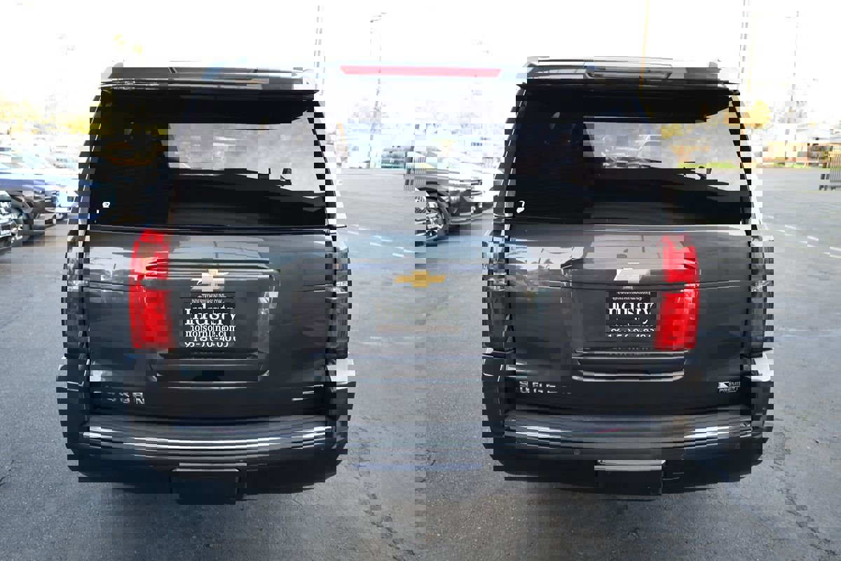 Used 2018 Chevrolet Suburban Premier image 5