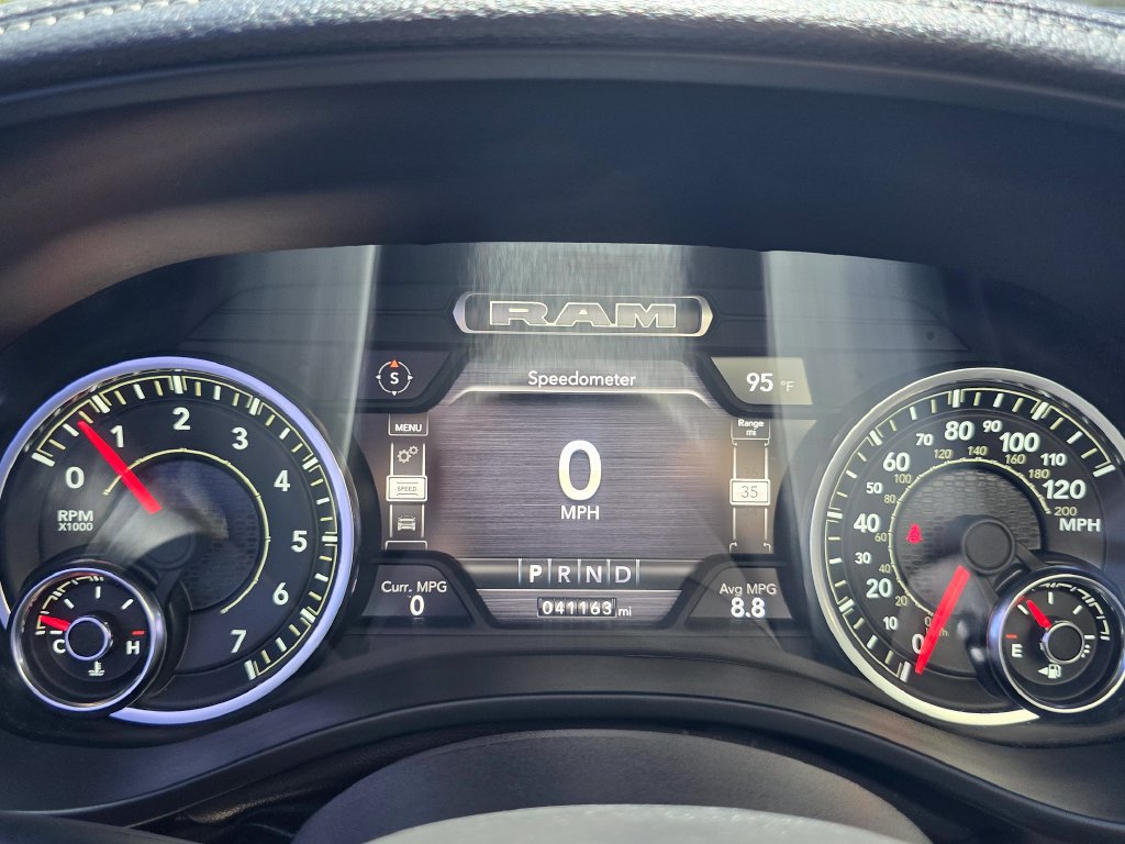 Used 2023 RAM 1500 Laramie AWD/4WD image 21