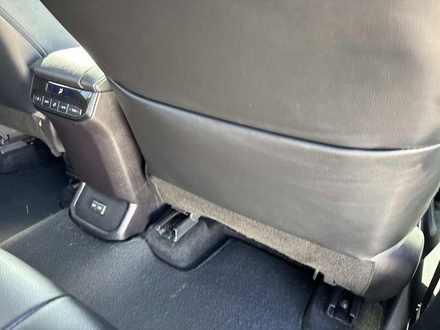 Used 2023 Toyota Highlander XSE FWD image 25