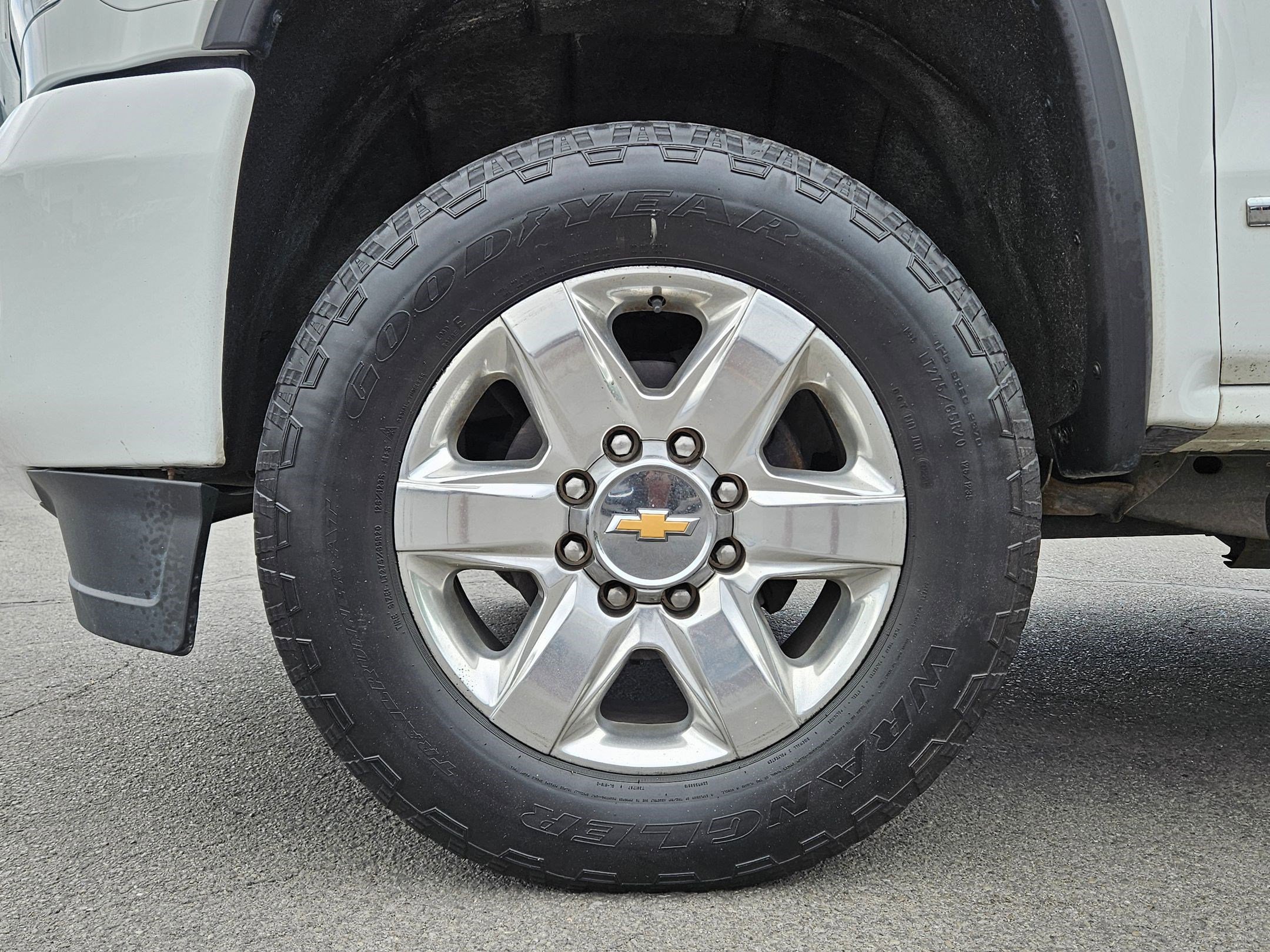 Used 2016 GMC Sierra 3500 Denali w/ Duramax Plus Package AWD/4WD image 13