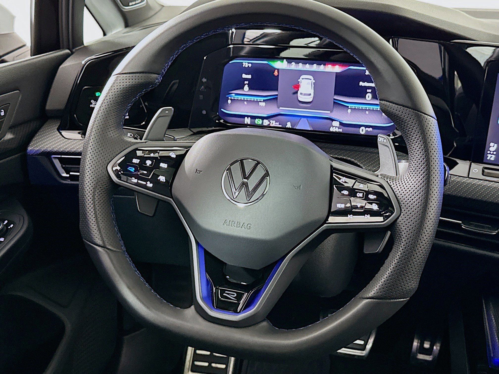 Used 2024 Volkswagen Golf R w/ MDO Package image 8