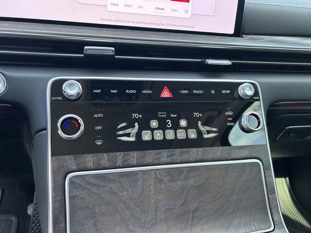 Used 2026 Genesis GV80 2.5T Select image 25