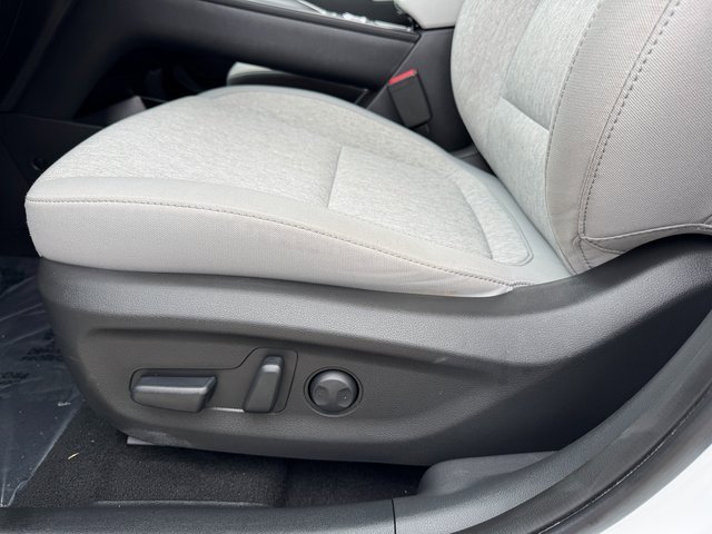 Used 2023 Hyundai Kona SE w/ Cargo Package image 14