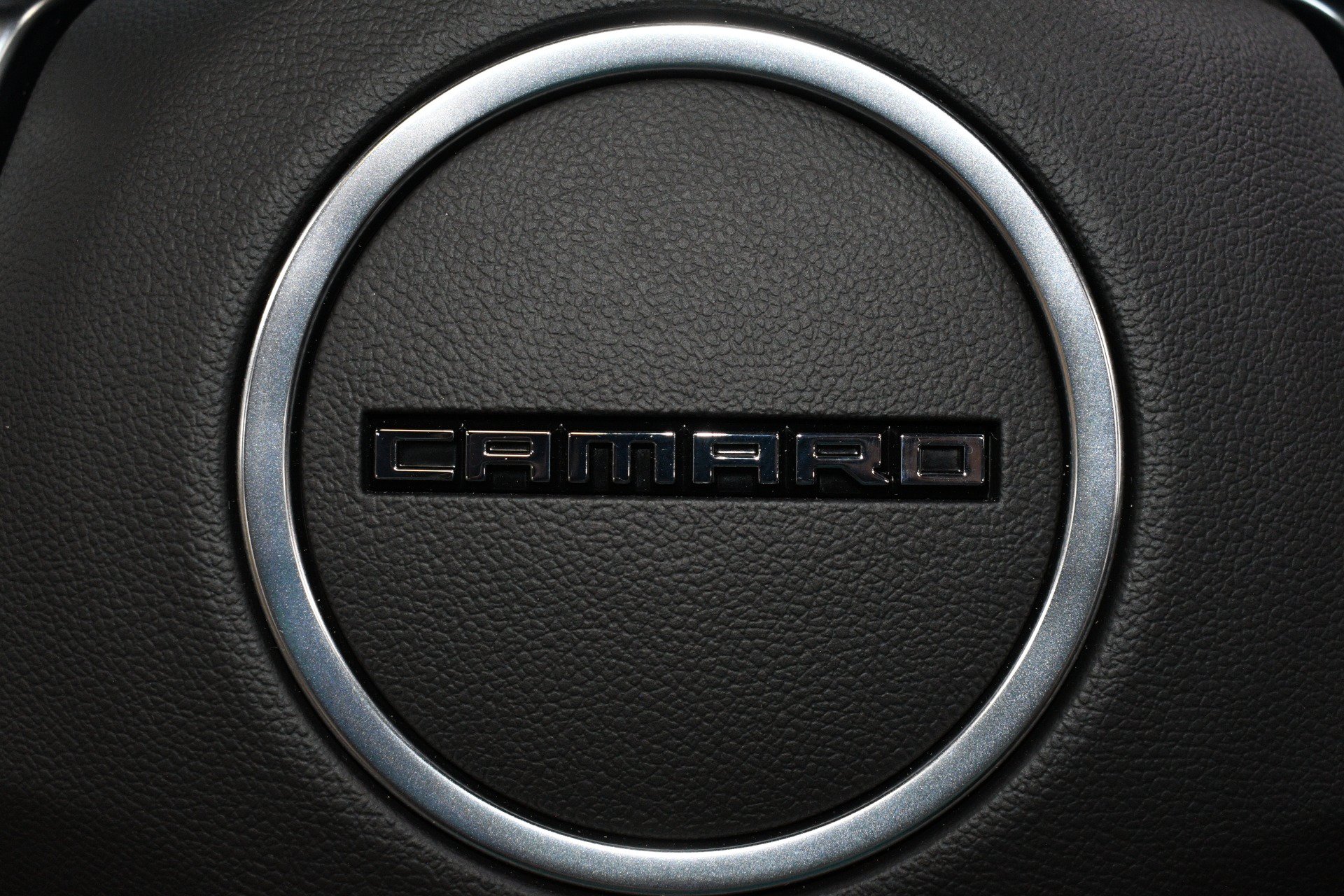 Used 2021 Chevrolet Camaro SS RWD image 33