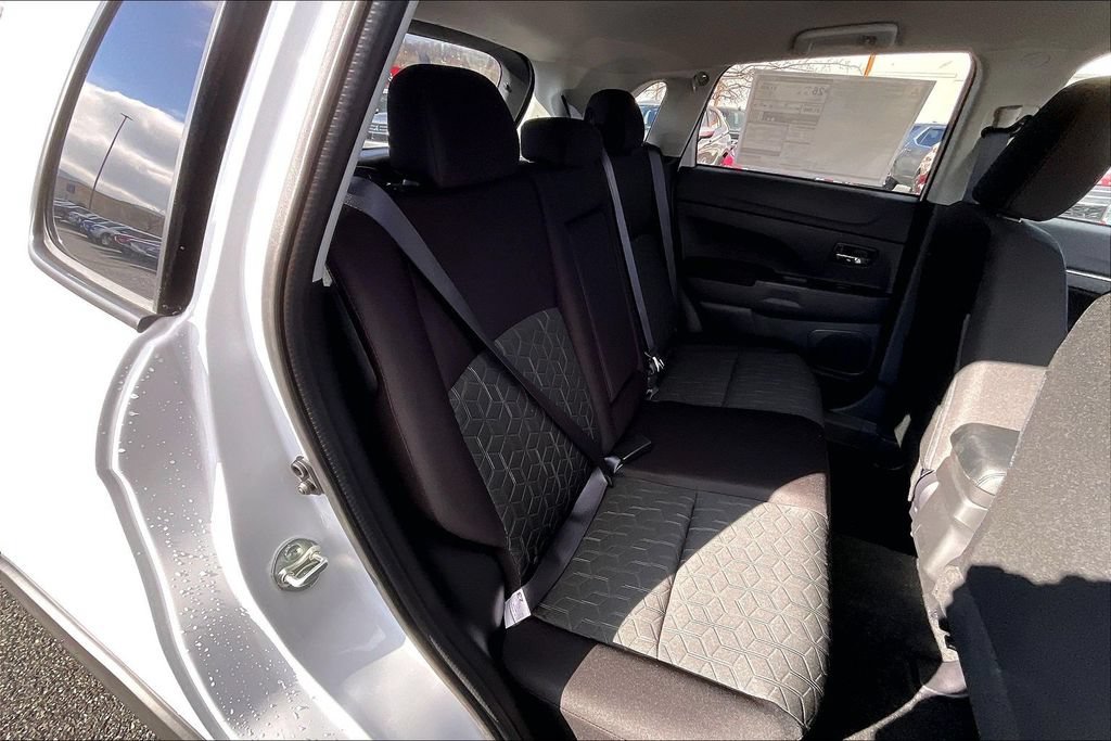 New 2026 Mitsubishi Outlander Sport ES AWD/4WD image 9