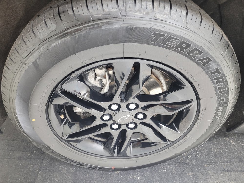Used 2023 Chevrolet Traverse LS w/ Midnight/Sport Edition FWD image 31