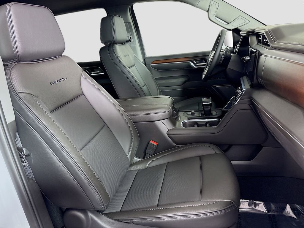 New 2026 GMC Sierra 1500 Denali w/ Denali Reserve Package image 30