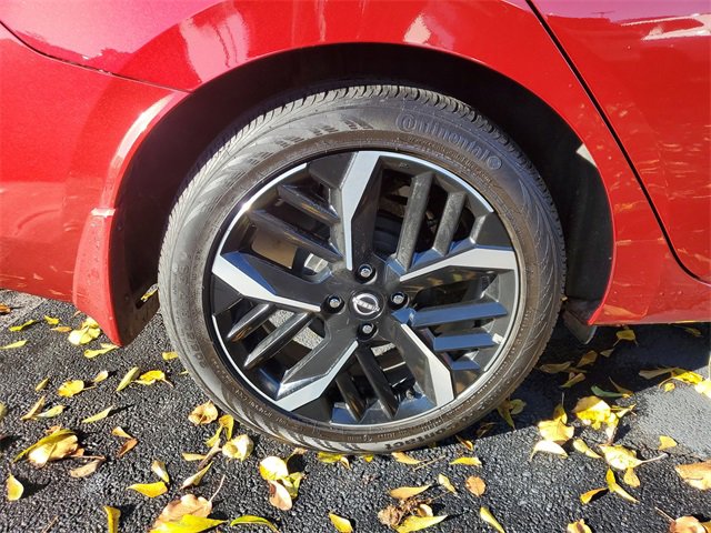 Used 2024 Nissan Versa SR w/ Trunk Package image 7