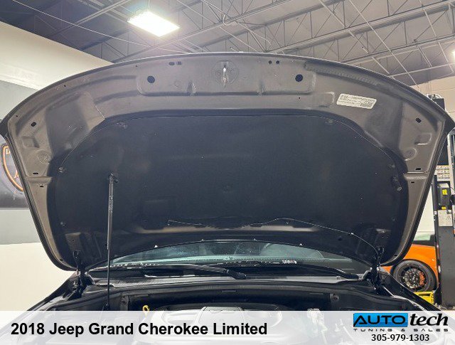 Used 2018 Jeep Grand Cherokee Limited image 14