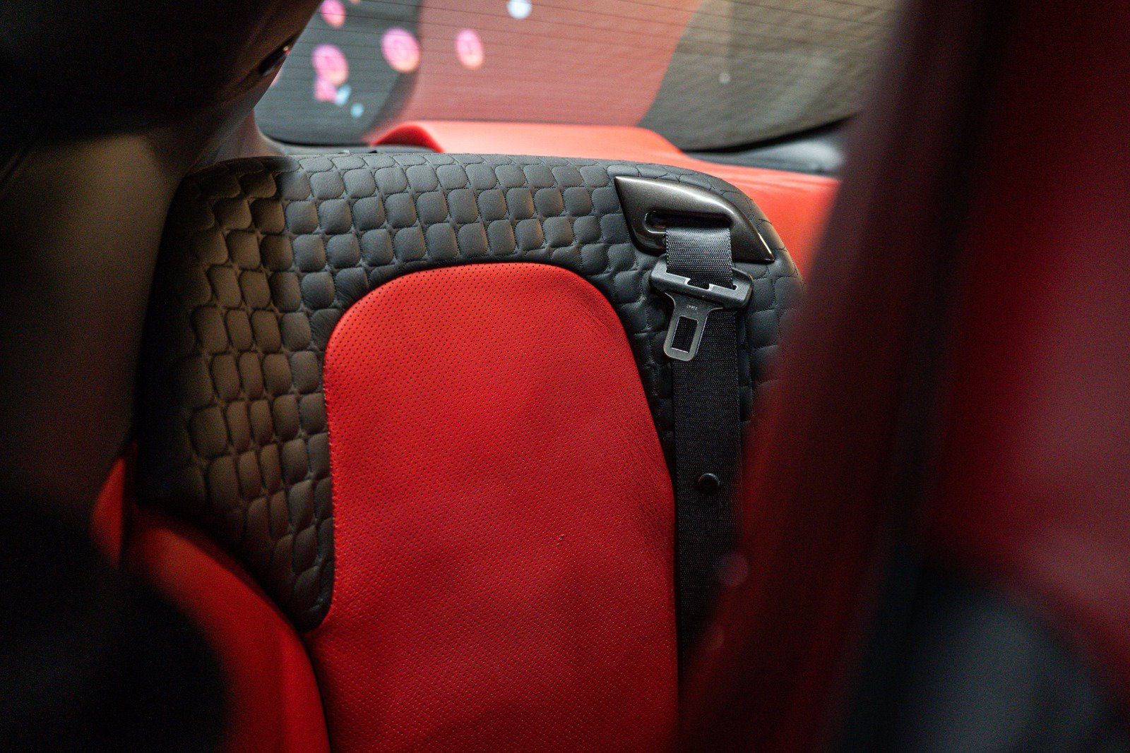 Used 2014 Aston Martin Vanquish Coupe RWD image 13