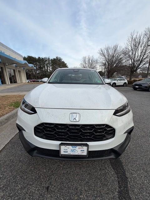 New 2025 Honda HR-V LX image 3