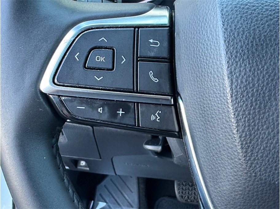 Used 2021 Toyota Highlander XSE image 15