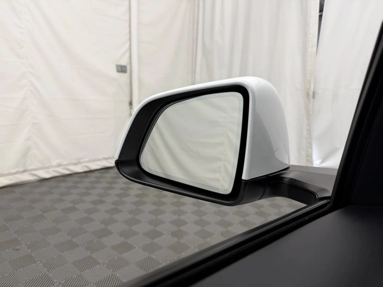 Used 2021 Tesla Model Y Long Range AWD/4WD image 14