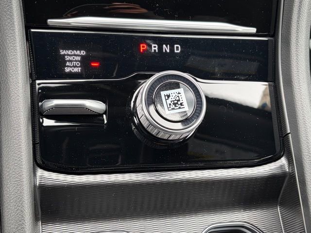 New 2026 Jeep Grand Cherokee Limited w/ Luxury Tech Group II image 25