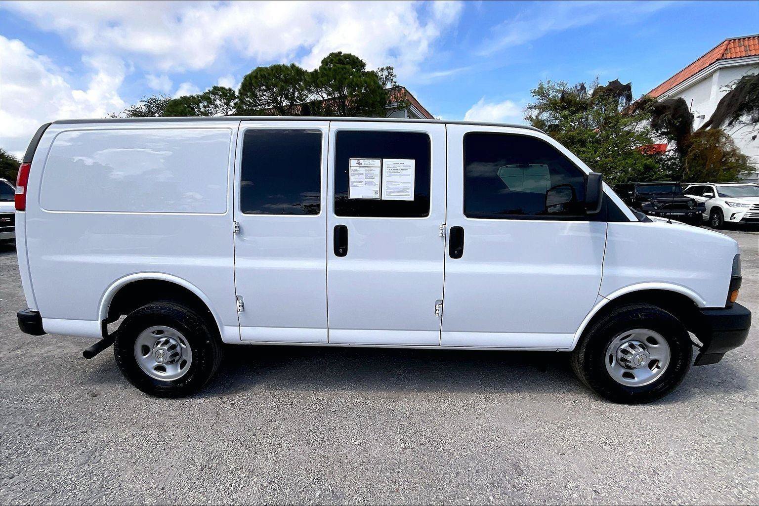 Used 2023 Chevrolet Express 2500 w/ Driver Convenience Package RWD image 17