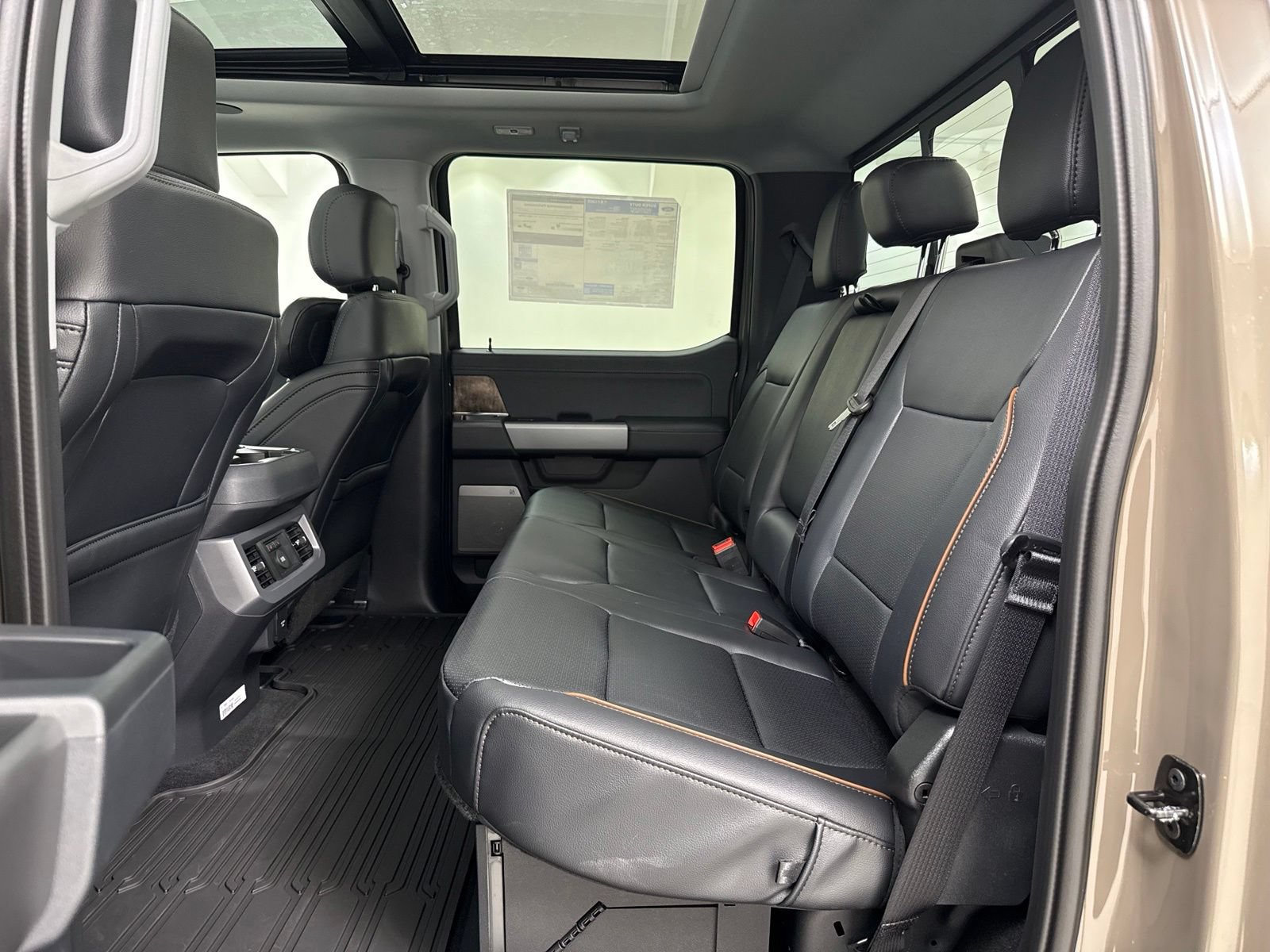 New 2026 Ford F250 Lariat w/ Lariat Ultimate Package AWD/4WD image 28