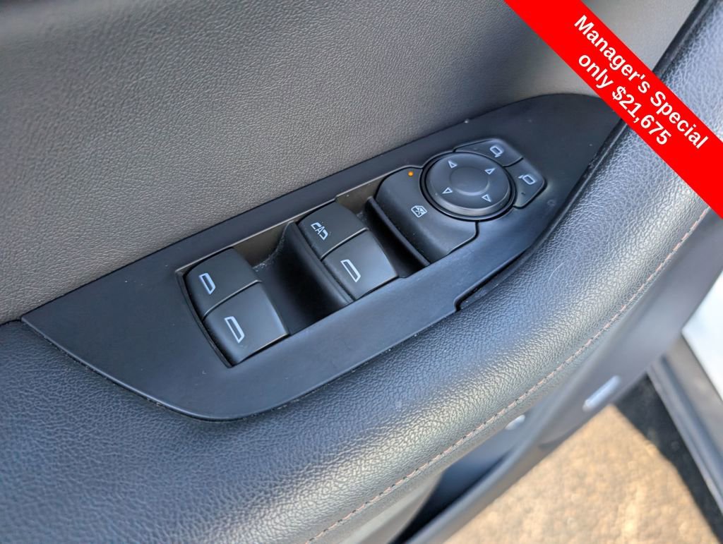 Used 2019 Chevrolet Blazer Premier w/ Sun and Wheels Package image 15