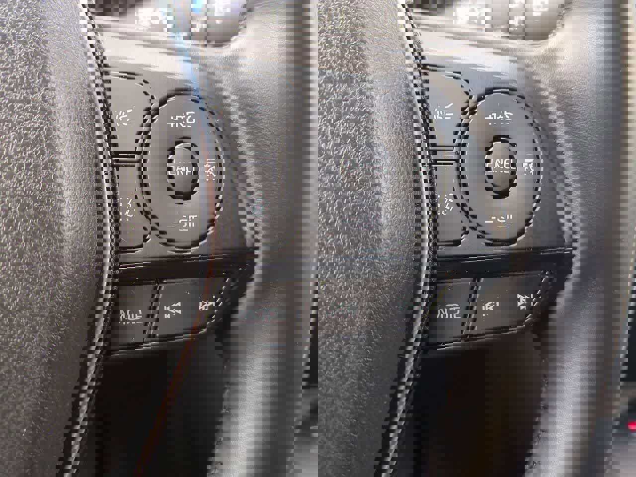 Used 2021 Toyota Venza XLE w/ Softex Package AWD/4WD image 23