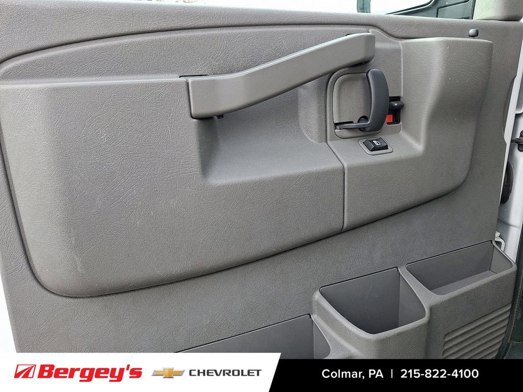 Certified 2020 Chevrolet Express 3500 LT w/ LT Preferred Equipment Group image 15