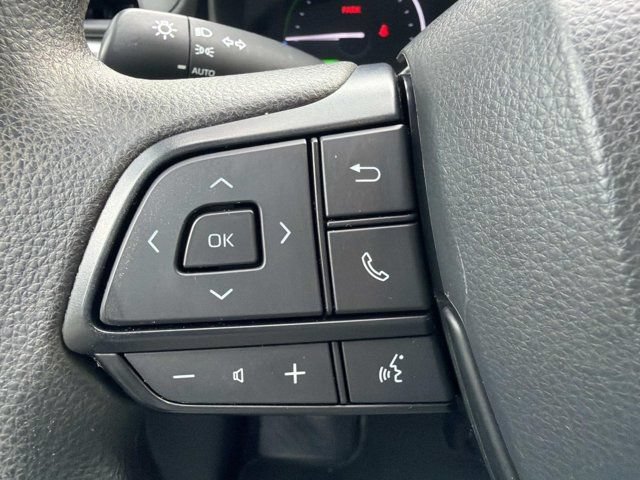 Used 2024 Toyota Sienna LE w/ LE Plus Package AWD/4WD image 22
