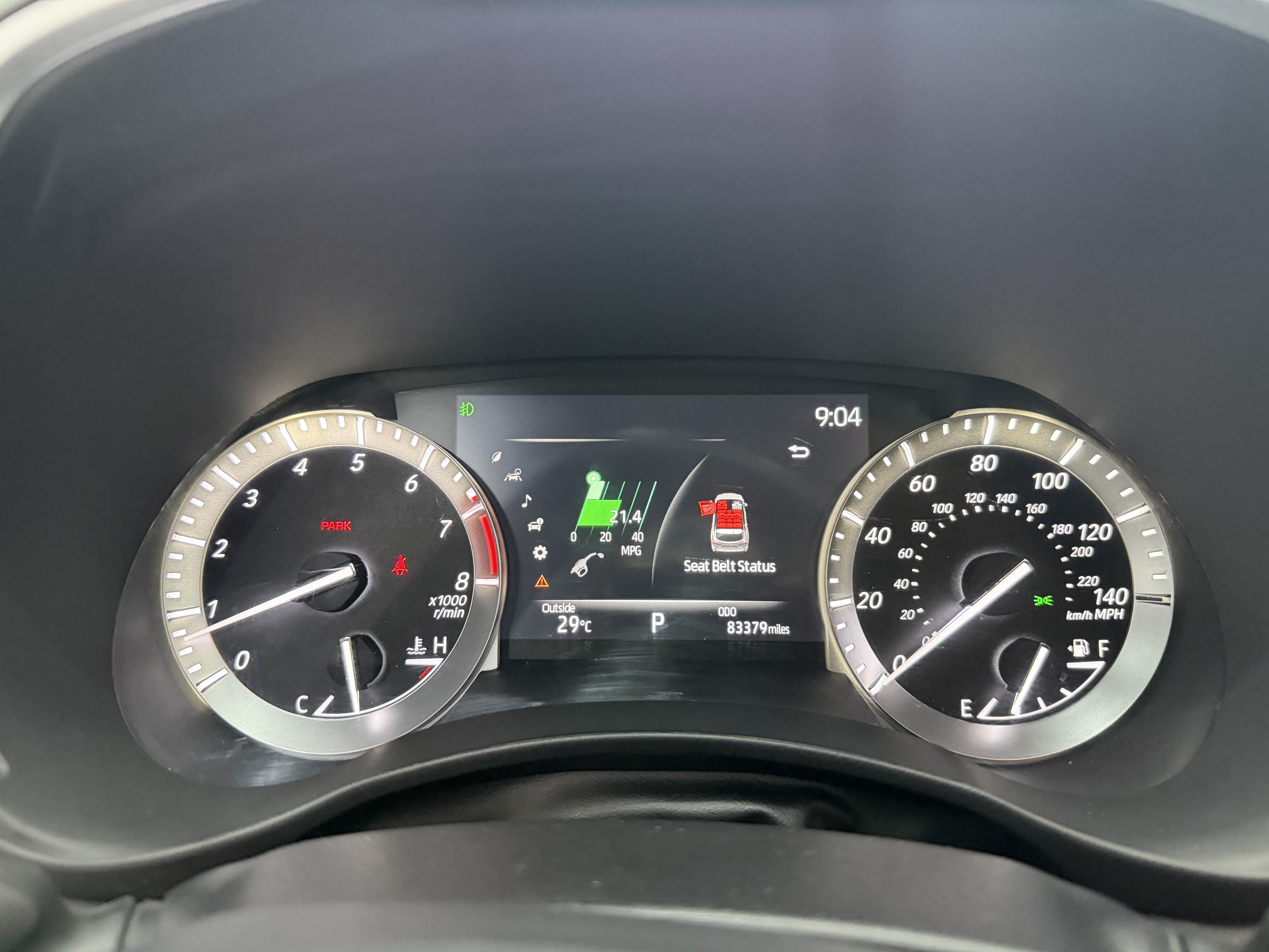 Used 2020 Toyota Highlander XLE AWD/4WD image 20