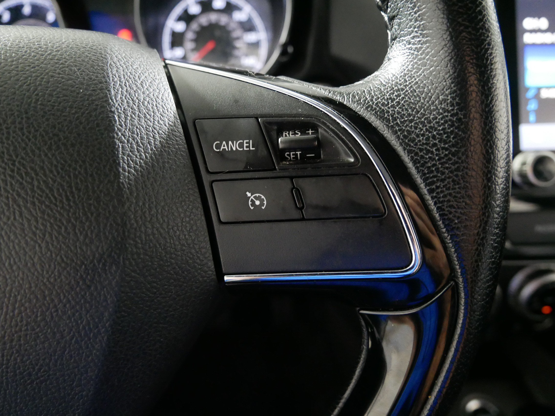 Used 2024 Mitsubishi Outlander Sport SE AWD/4WD image 28
