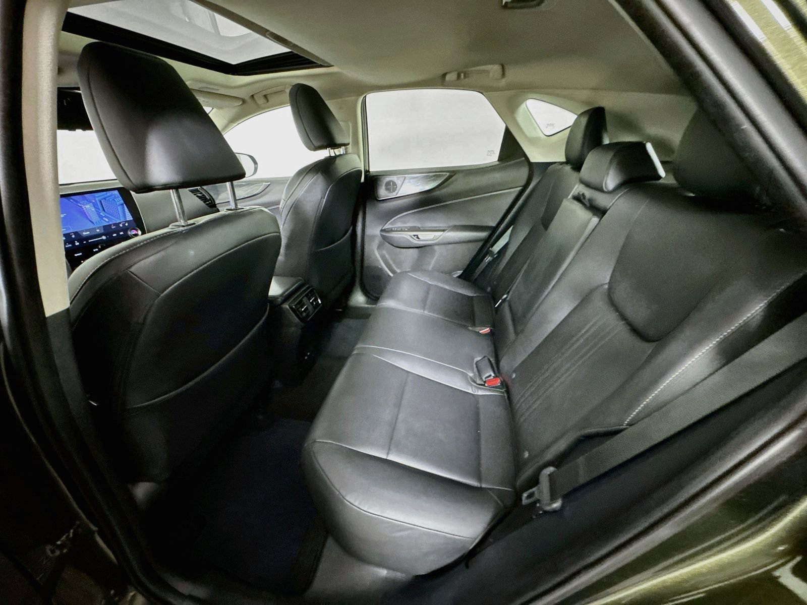 Used 2023 Lexus NX 350 AWD image 24