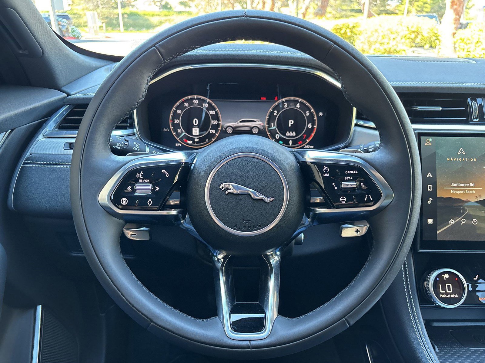 Used 2026 Jaguar F-PACE R-Dynamic S image 17