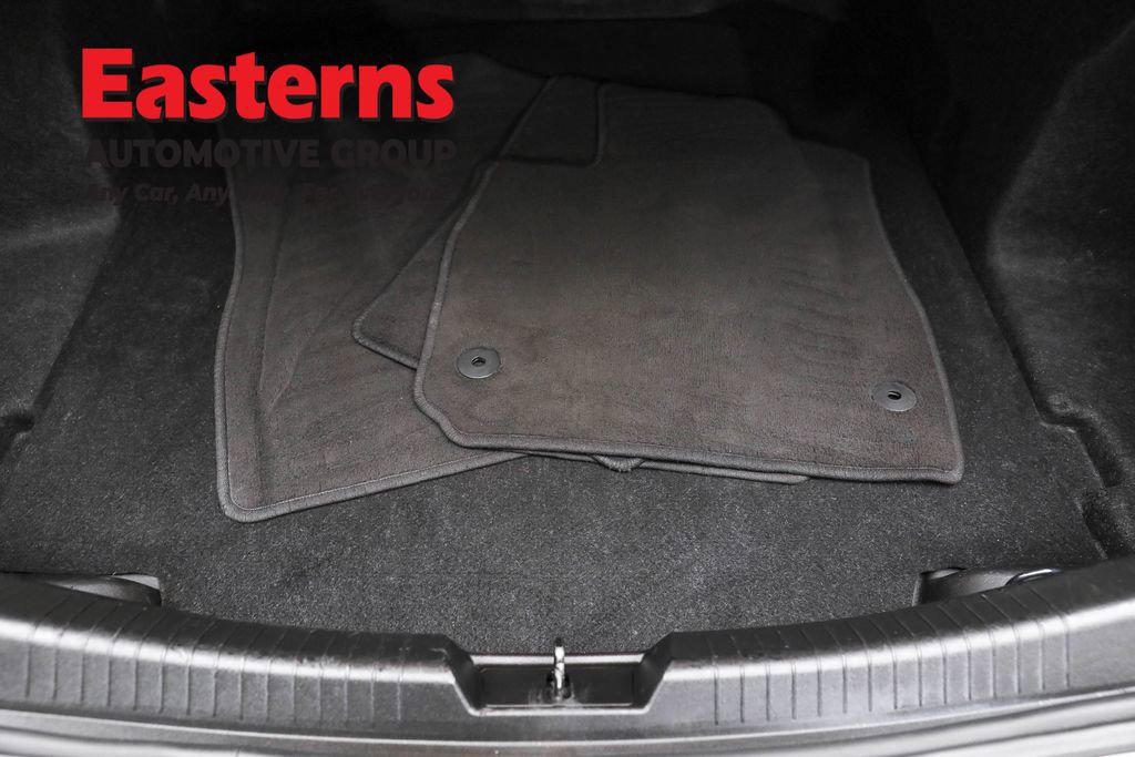 Used 2023 Chevrolet Malibu LT image 9