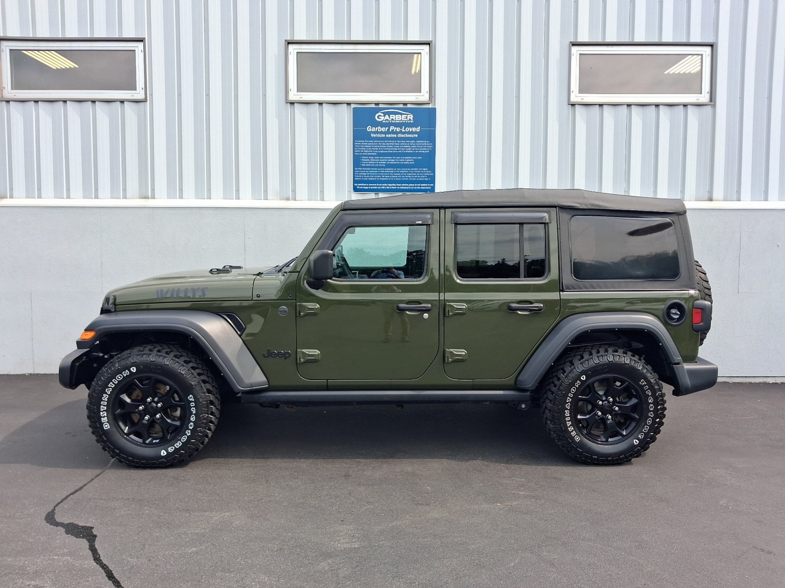 Used 2023 Jeep Wrangler Unlimited Sport AWD/4WD image 2