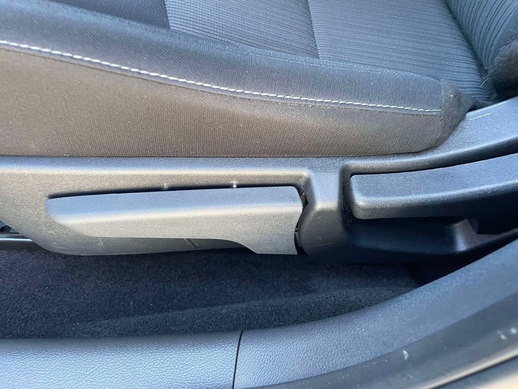Used 2024 Nissan Sentra SV FWD image 21