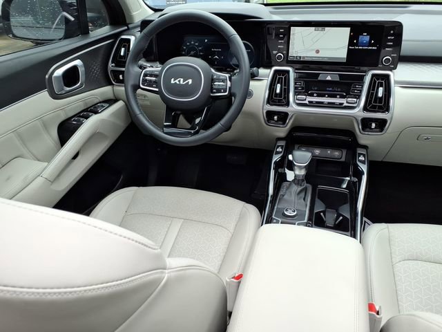 Used 2023 Kia Sorento SX FWD image 4