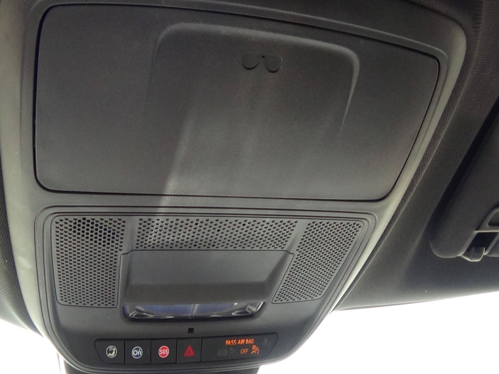 Used 2025 GMC Acadia Elevation FWD image 31