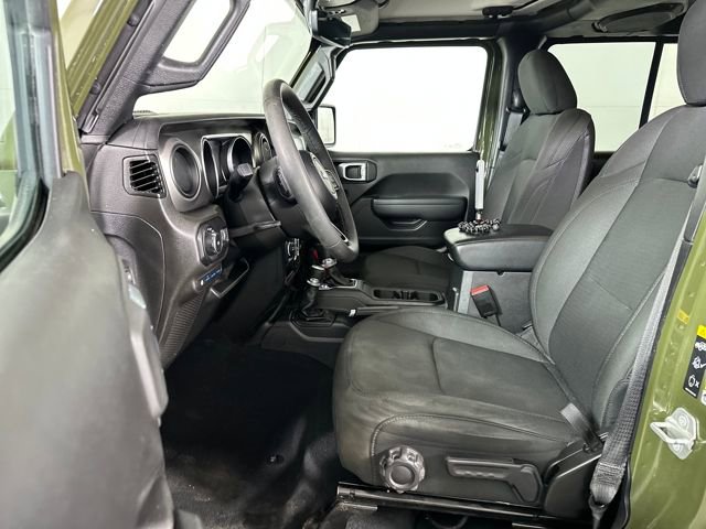 Used 2023 Jeep Wrangler Unlimited w/ Cold Weather Group image 11