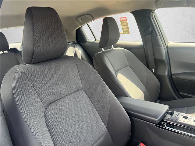 Used 2025 Toyota Prius LE image 24