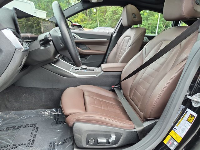 Used 2023 BMW i4 eDrive35 w/ Premium Package RWD image 17