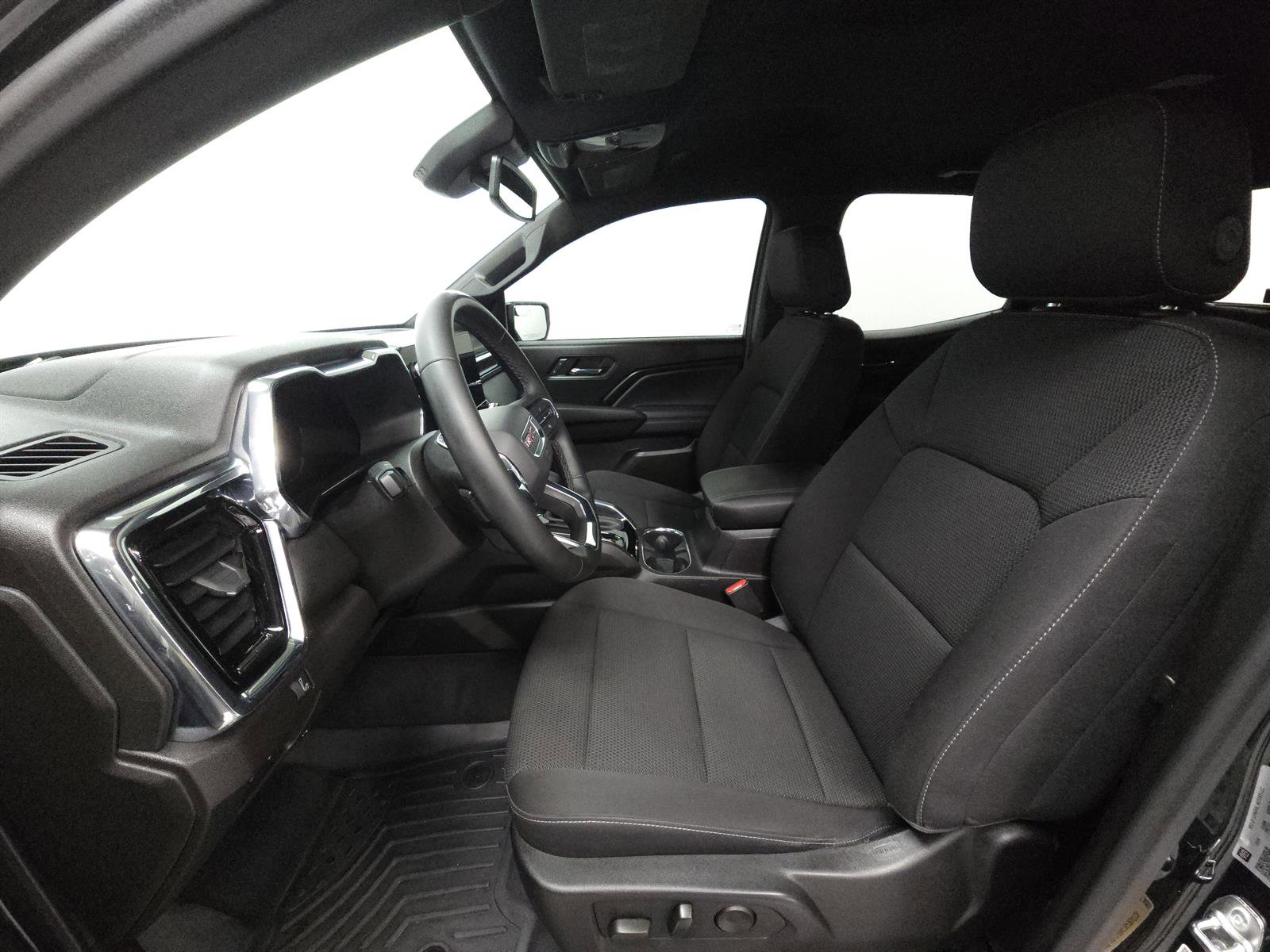 Used 2024 GMC Canyon Elevation w/ Convenience Package RWD image 4