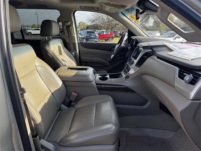Used 2016 GMC Yukon XL SLT w/ Open Road Package image 14