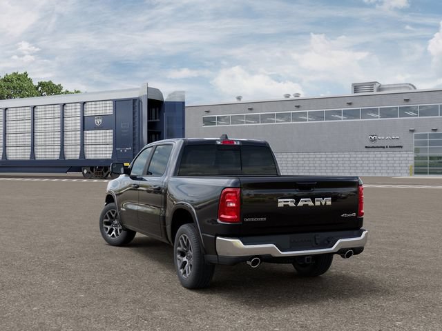 New 2025 RAM 1500 Laramie AWD/4WD image 3