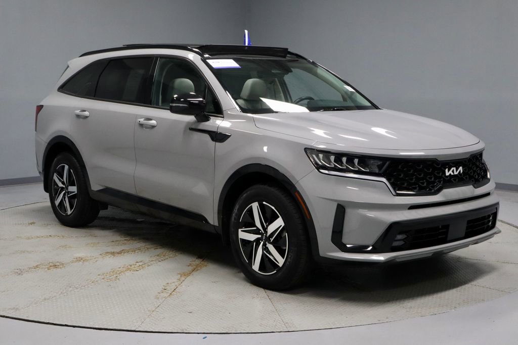 Used 2023 Kia Sorento EX w/ Panoramic Sunroof Package FWD image 1