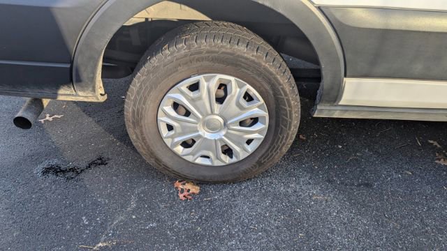 Used 2020 Ford Transit 350 XLT image 12