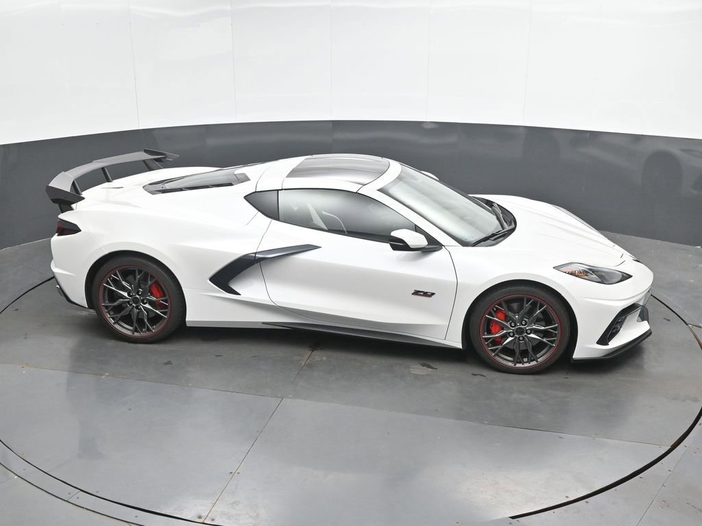 Used 2023 Chevrolet Corvette Stingray Premium Cpe w/ Z51 Performance Package RWD image 34
