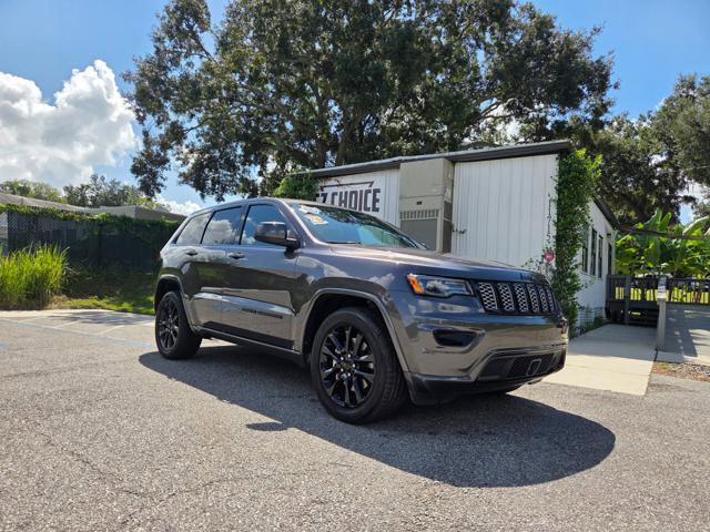 Used 2021 Jeep Grand Cherokee Laredo X image 1