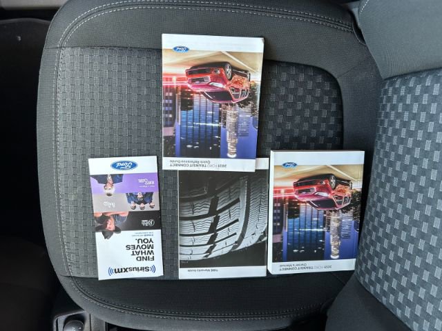 Used 2021 Ford Transit Connect XLT image 32