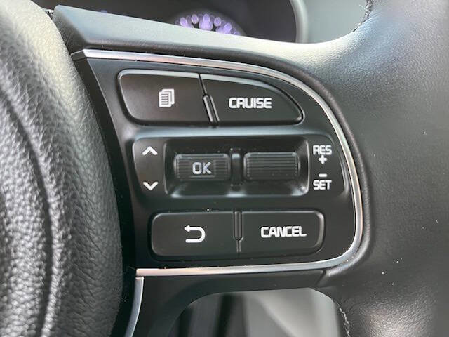 Used 2016 Kia Optima EX w/ Option Group 040 image 19