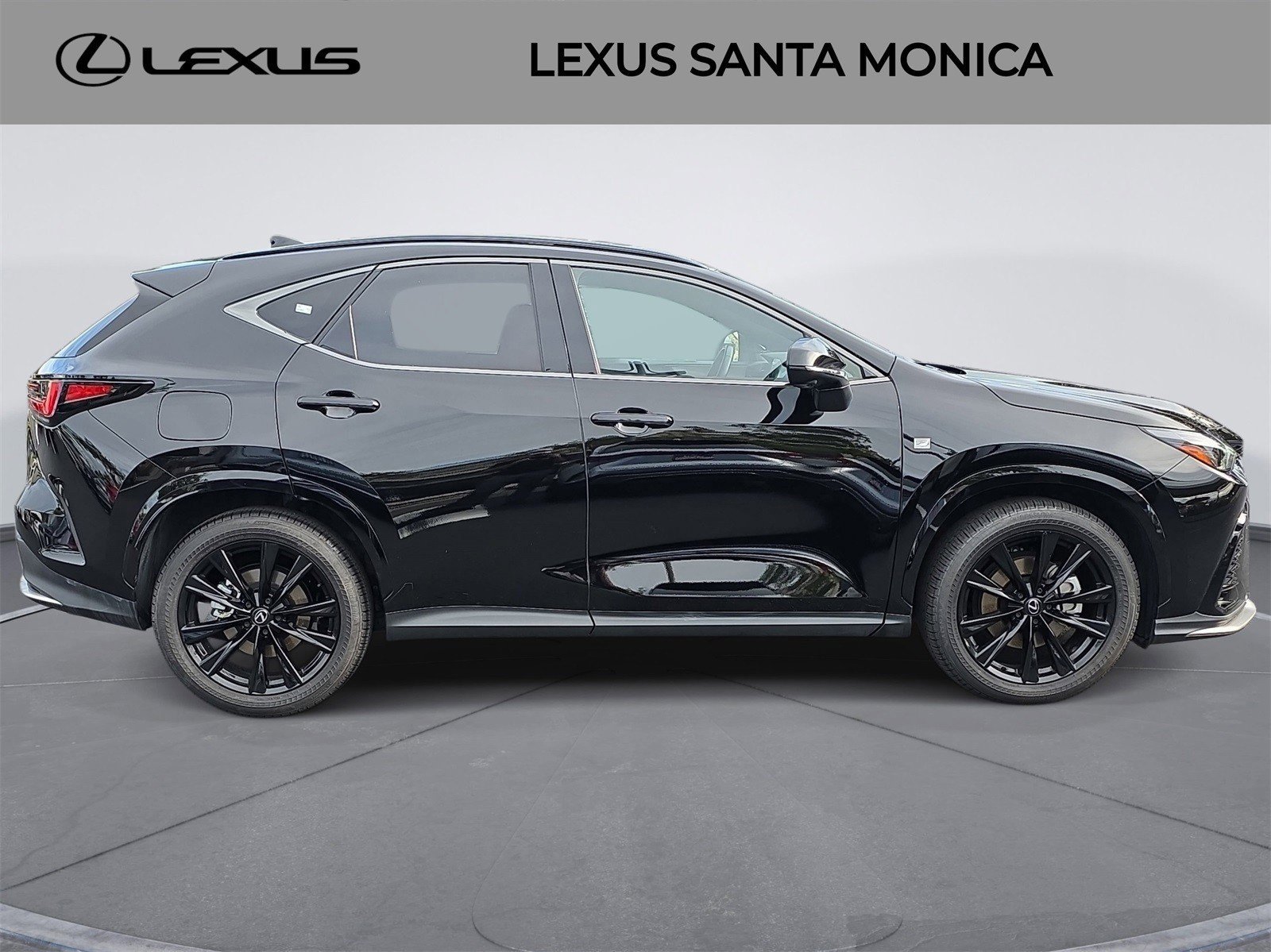 Used 2024 Lexus NX 450h+ F Sport image 4