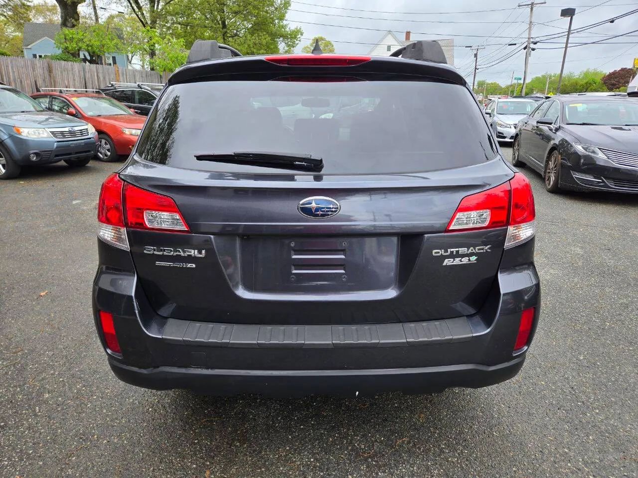 Used 2013 Subaru Outback 2.5i Limited image 10