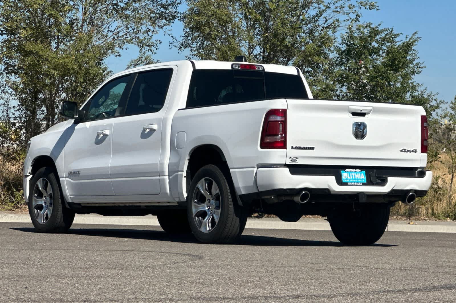 Used 2023 RAM 1500 Laramie AWD/4WD image 6