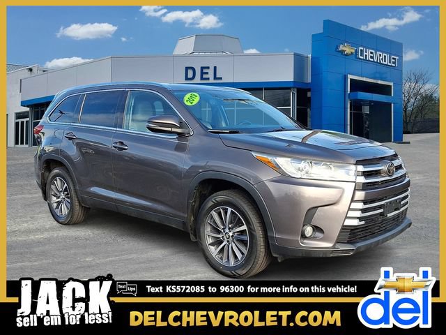 Used 2019 Toyota Highlander XLE AWD/4WD image 1